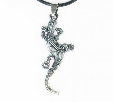 Tungsten Bronze Alloy Plated Lizard Pendant EB028