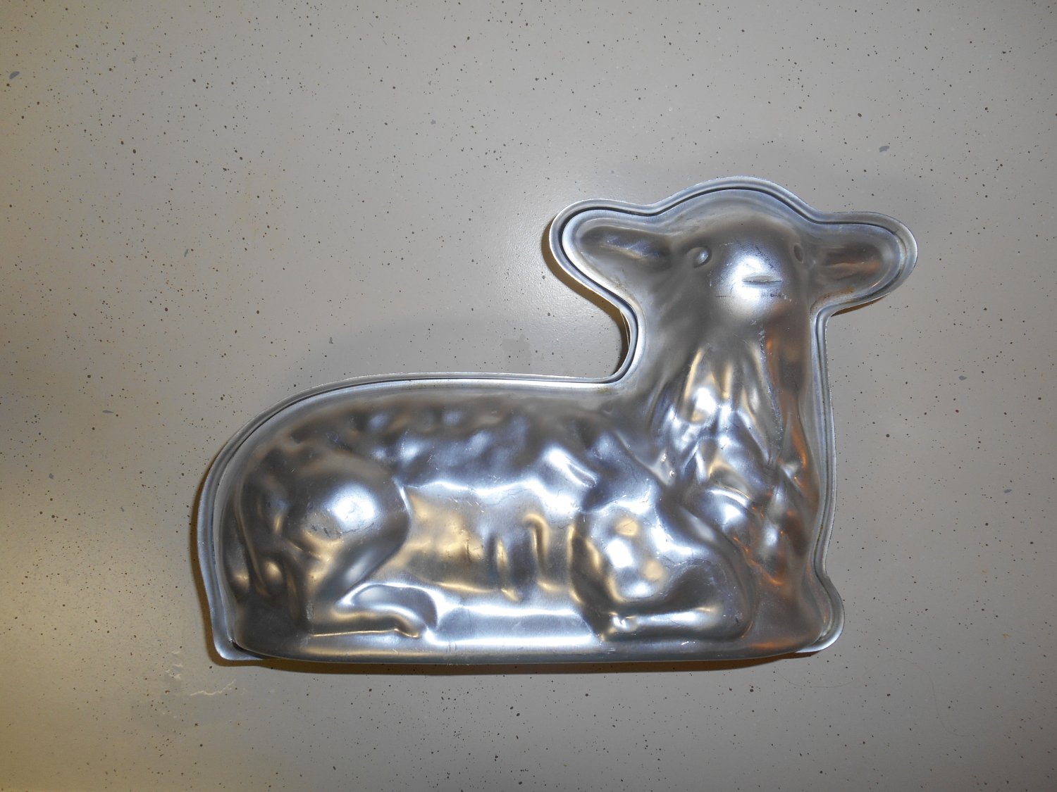 Vintage Lamb Sheep Aluminum Cake Pan Mold Easter