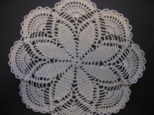 Sweet Daisy Doily