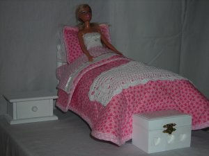 Doll bed comforter set - pink