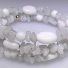 New White Agate oval bead and light gray Quartz chip bead bracelet