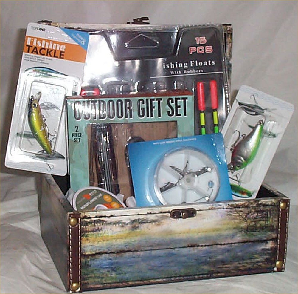 fishing Gift Basket Trinket Chest Lures Outdoor Knife Floates Hooks