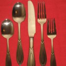 WALLACE SILVERSMITHS FINE 18/8 STAINLESS  VISTA 5PIECE PLACE SET NEW IN BOX