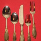WALLACE SILVERSMITHS FINE 18/8 STAINLESS GA VISTA 5 -PIECE PLACE SET NEW IN BOX.