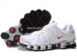 Mens-White-and-Silver-Nike-Shox-TL3