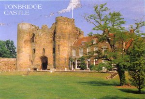 Tonbridge castle entrance