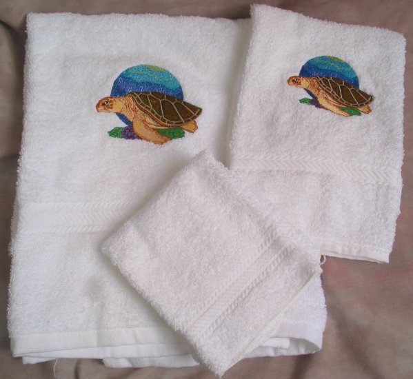 Embroidered Sea Turtle on White Wash Hand Bath Towels Set