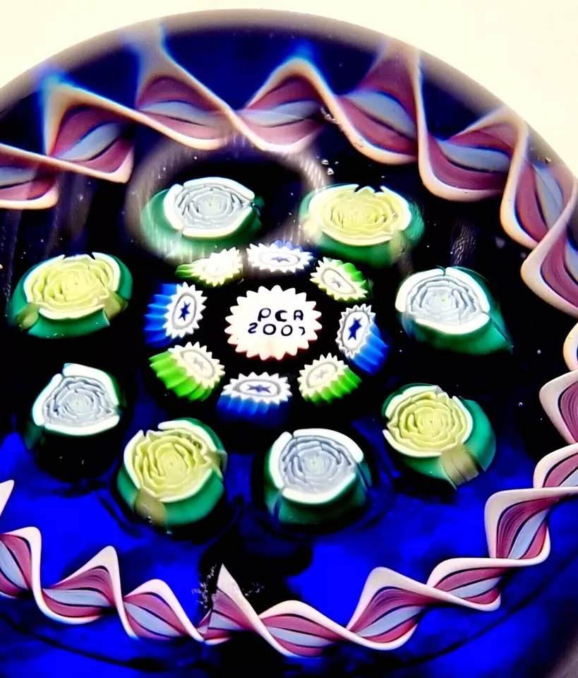 JOHN DEACON PAPERWEIGHT COLLECTORS ASSOCIATION SCOTLAND 2007 VINTAGE