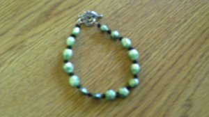 Green Freshwater Pearls bracelet
