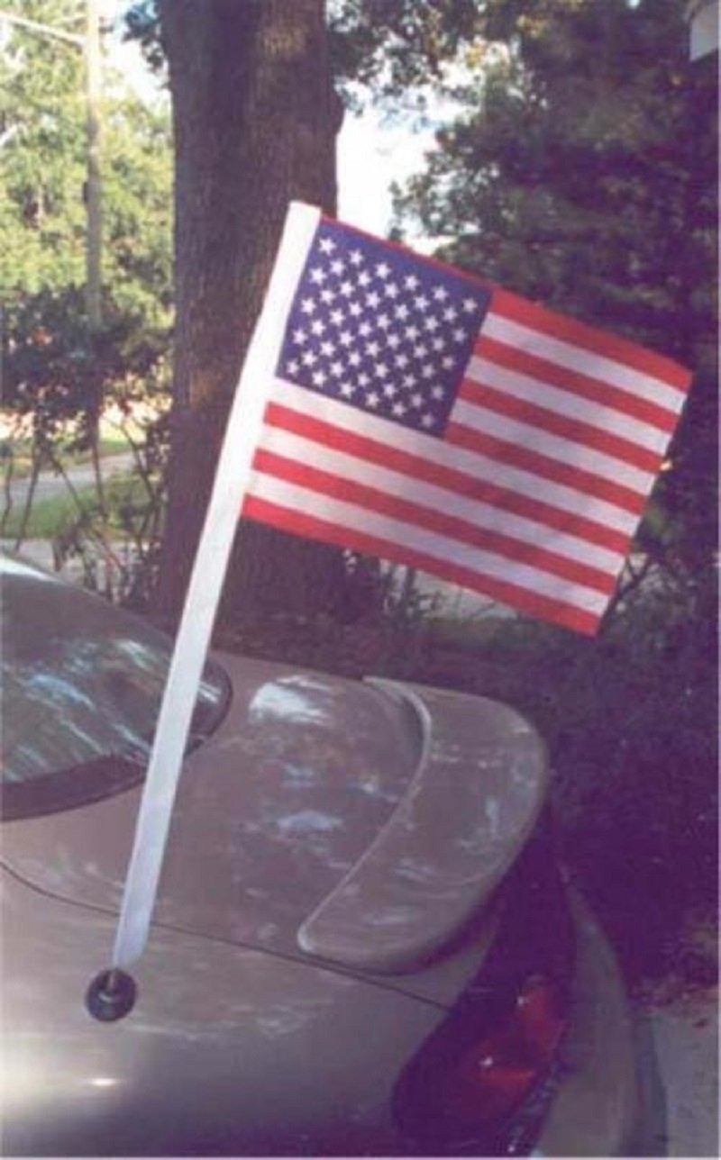 12" x 18" U.S. Car Antenna Flag