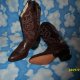 Shoes/clothing
