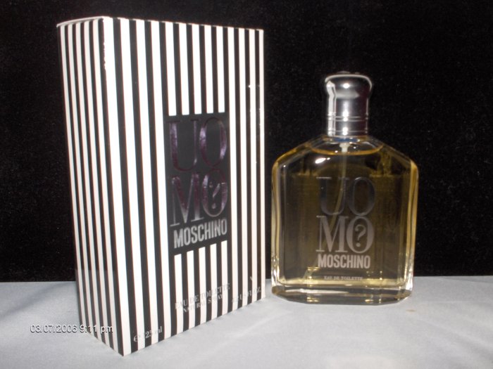 UOMO by MOSCHINO MEN`S COLOGNE 4,2 OZ / 125 ml
