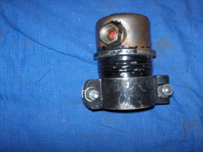 volvo penta fuel filter housing with filter inside