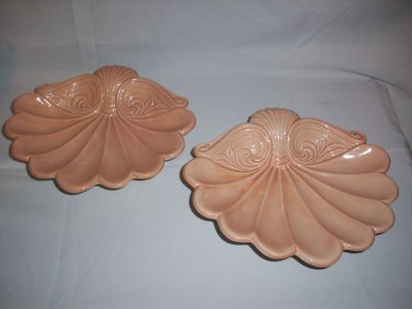 2 VINTAGE CERAMIC LARGE SEA SHELLS PEACH Color Decor Signed KBM hand painted