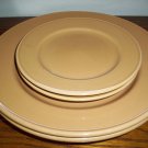 Homer Laughlin usa Restaurant Ware 2 dinner + 2 salad plates RARE  solid yellow