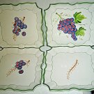 VIETRI Disappearing Grapes Wall Plates With hangers Italy with hangers Set of 4