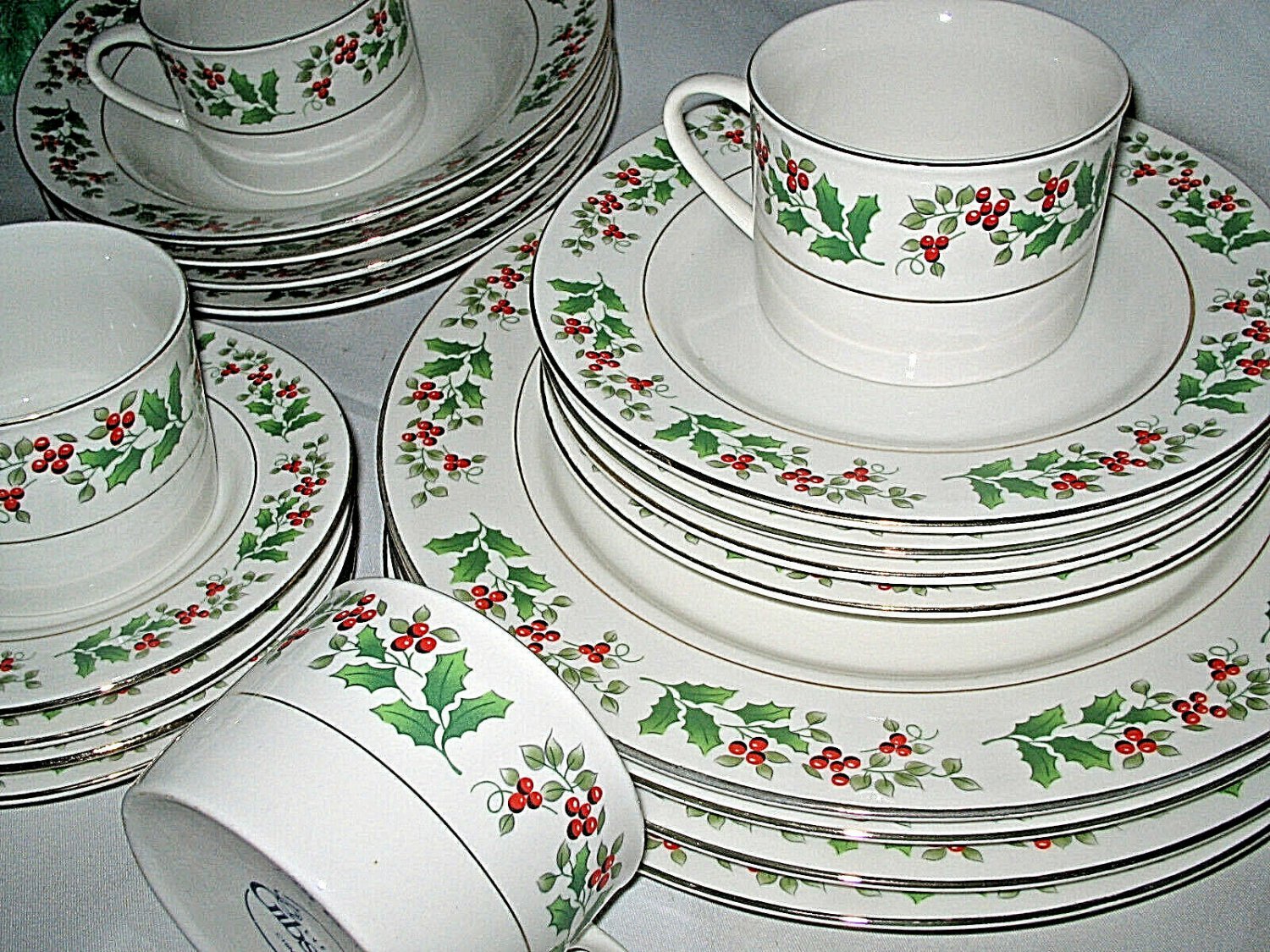 Gibson china christmas charm