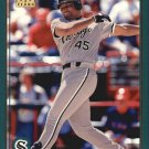 2001 Topps 64 Carlos Lee 2001 Topps 64 Carlos Lee