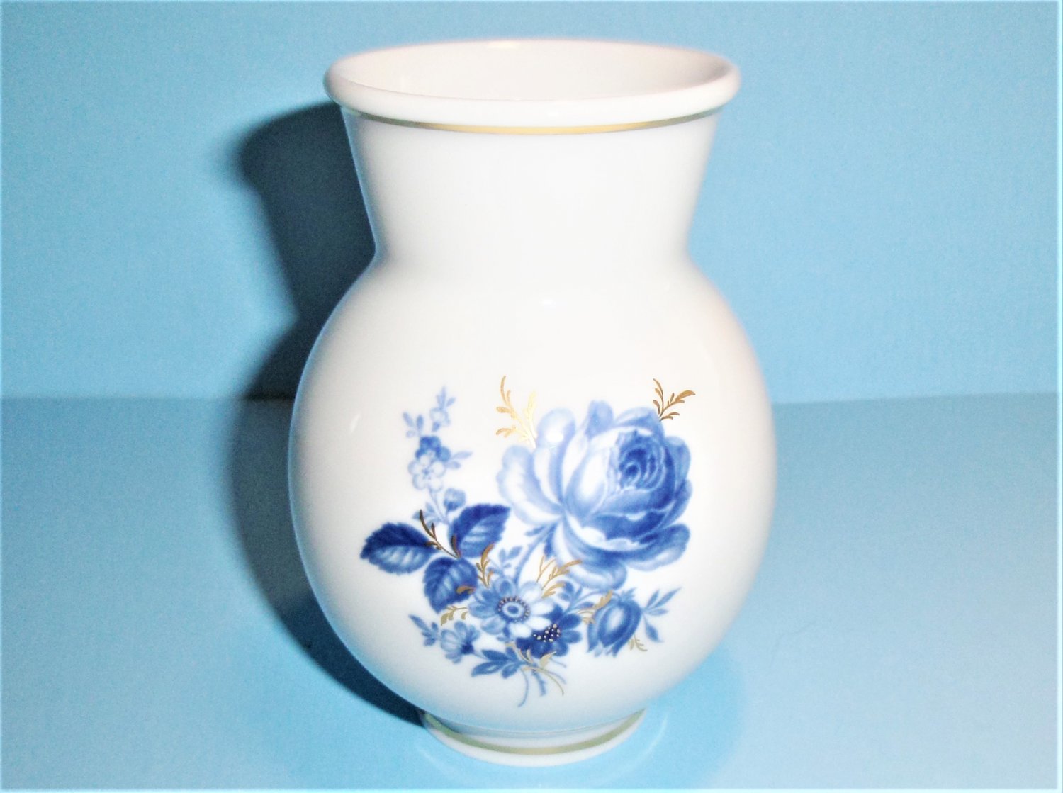 Meissen Aquatinta Blue Rose Porcelain Vase Gold Trim Crossed Swords Mark