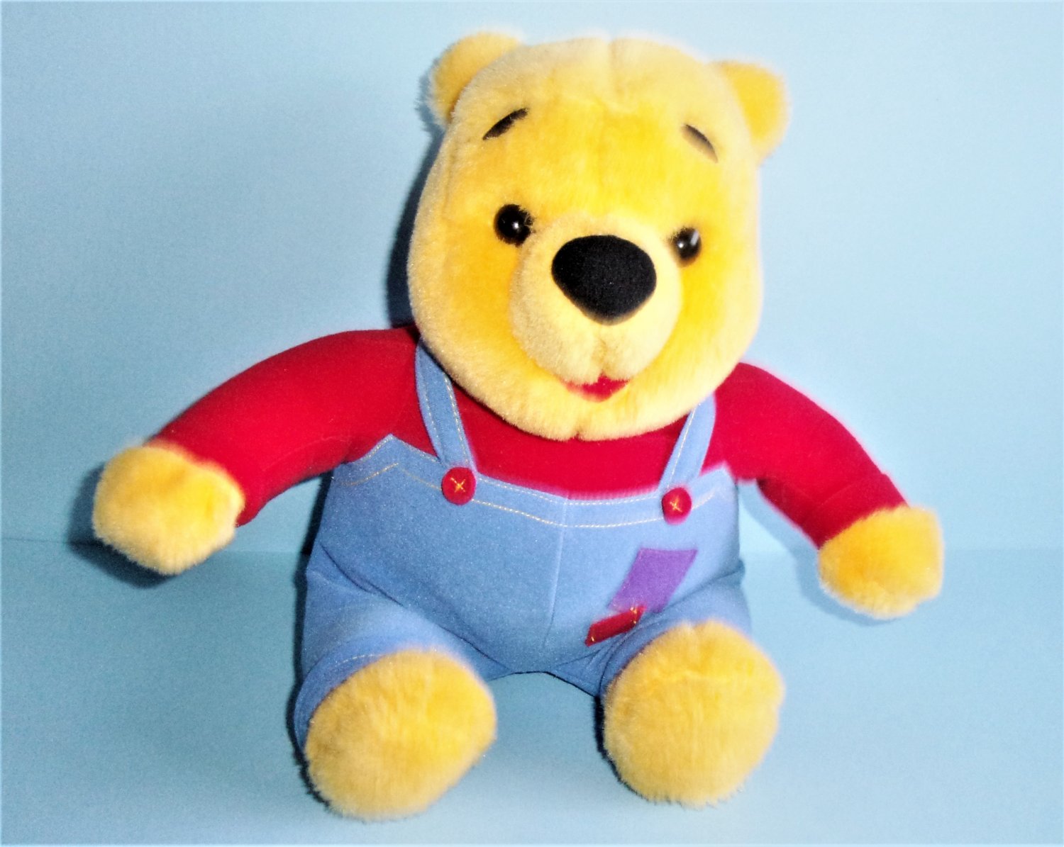 Pooh Plush Wiggle and Giggle Pooh 1997 Mattel Talks Giggles and Wiggles Nose