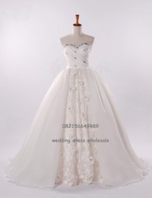 High Quality strapless style with crystal wedding dress