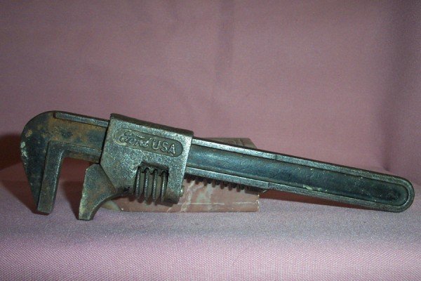 VINTAGE FORD USA Adjustable 8" Spanner Wrench, Very good!