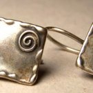 MODERNIST HAMMERED ISRAEL SILPADA STERLING EARRINGS SIGNED DIDAE