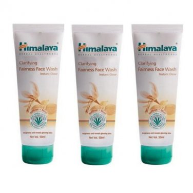 3 x Himalaya Herbals Clarifying Fairness Face Wash, 100g (Pack of 3)