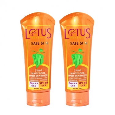 2 x Lotus Herbals Safe Sun 3-In-1 Matte Look Daily Sunblock SPF-40, 50g
