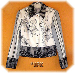 Dinner Jacket Evening Rhinestones elegant White, black Lace sz 6 USA made MINT