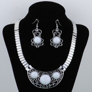 Tibet silver howlite luckly turquoise choker necklace AND earrings GT5c_B