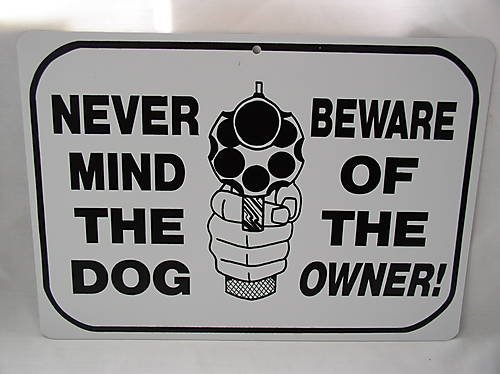 Never mind the chair. Never Mind the Dog Beware the. Forget the Dog Beware of owner перевод. Beware. Beware of Dog шутка.