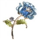 Exquisite Flower Shaped Metal Brooch