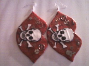 Kiss by death paper earrings