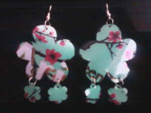 soda can floral earrings