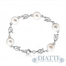 Sterling Silver Leaf Chain and Pearl Bracelet Sterling Silver Leaf Chain and Pearl Bracelet