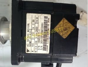 Yaskawa servo motor SGMP-01A312 good in condition for industry use