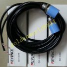 NEW KEYENCE Sensor DH-220 good in condition for industry use