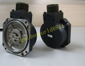 1PCS MITSUBISHI ROTARY ENCODER OSA104ET good in condition for industry use