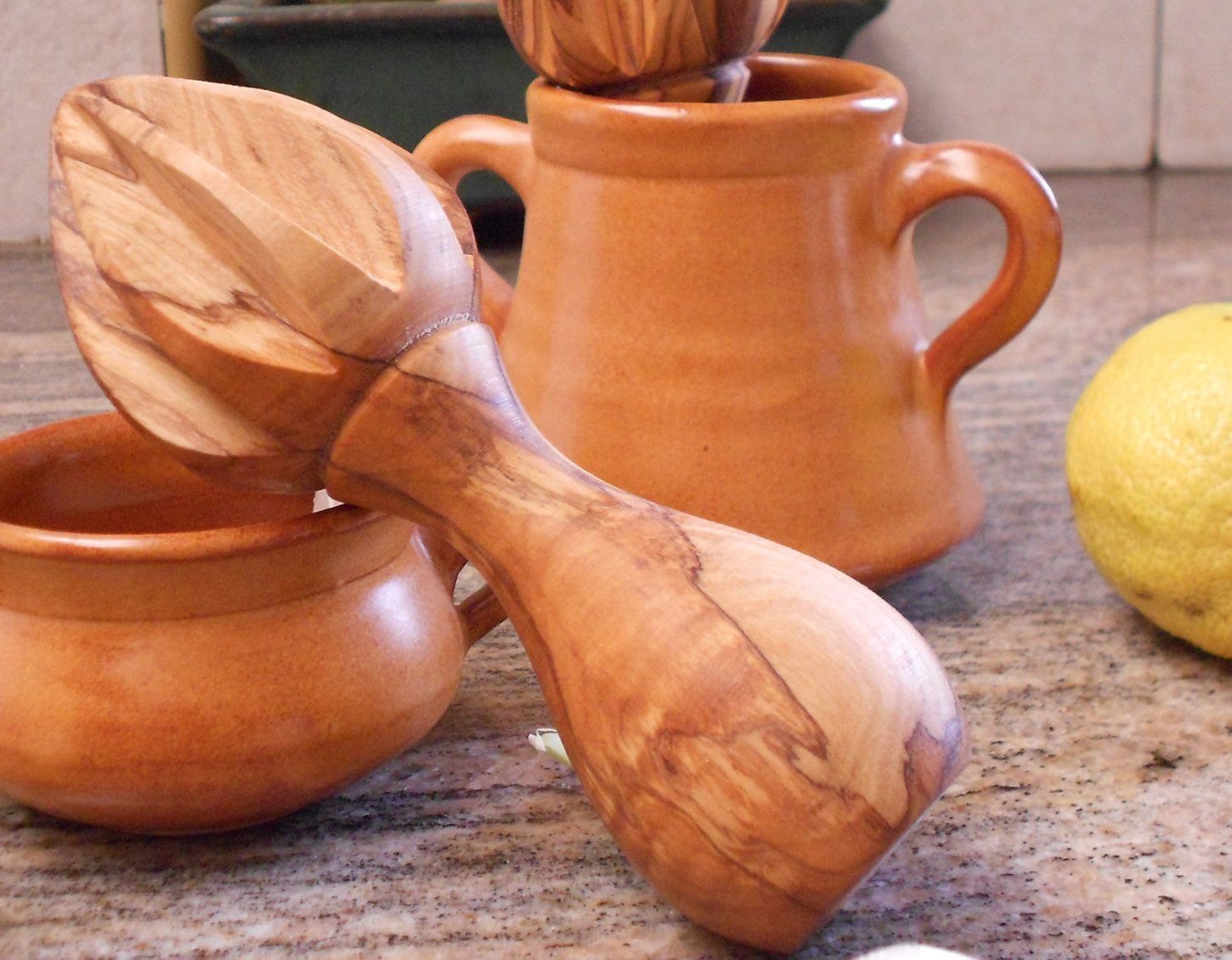 Olive Wood Lemon Juicer / Citrus Reamer Press / Wooden Lemon squeezer