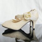 The bride's wedding dress cheongsam shoes shoes