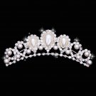 The stylish white gems bride Crown