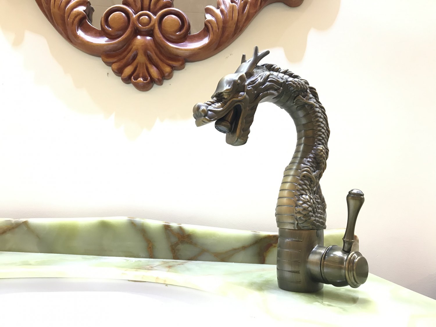 Deck Mounted Single Handle antique bronze Dragon Bathroom Sink Faucet Basin Water Mixer Tap