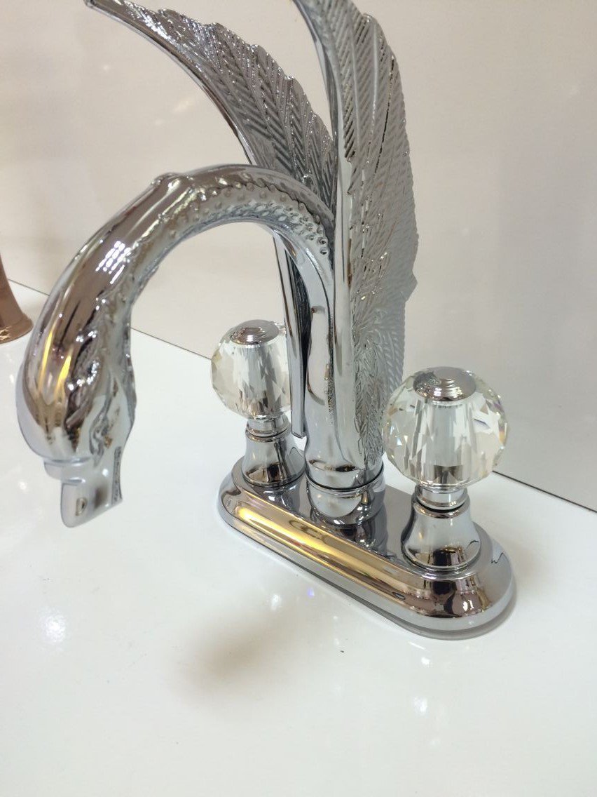 Swan Sink Faucet mixer tap Brass chrome finish 4" Center Hole crystal handles