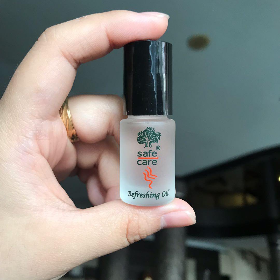 Safe Care Roll on Refreshing Oil Aromatherapy, 5 Ml ( Pack of 12)