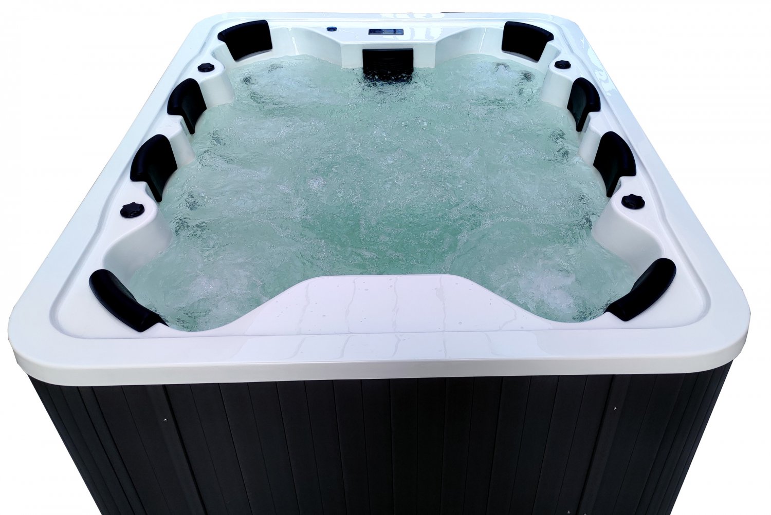 HUGE 8 Person Outdoor Hot Tub SPA with Insulated Cover + Stairs