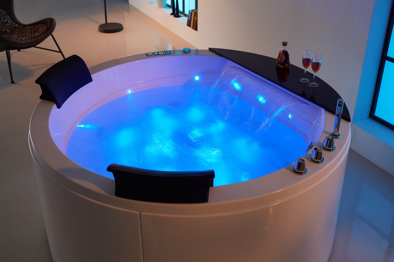 Indoor Freestanding Round Massage Jetted Whirlpool Hydrotherapy Bathtub ...