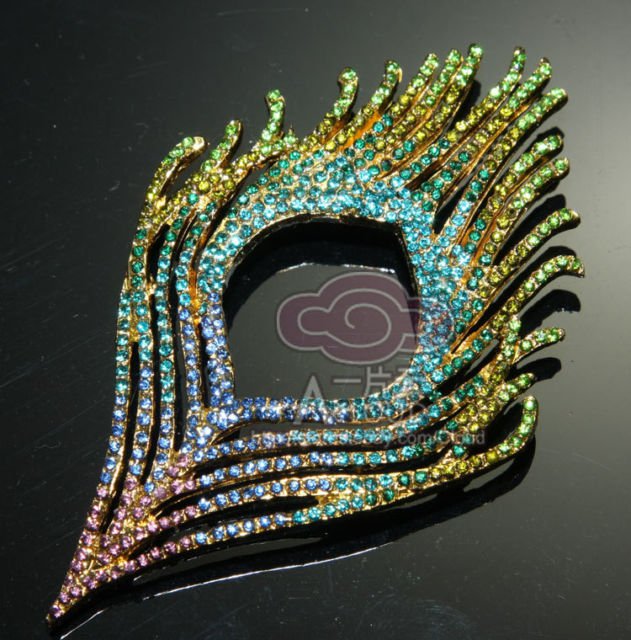 PEACOCK WING WEDDING BRIDAL CRAFT RHINESTONE CRYSTAL BUCKLE BUTTON HOOK