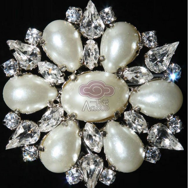 BRIDAL DRESS CLUTCH BUCKLE WHITE FAUX PEARL RHINESTONE CRYSTAL OVAL BROOCH PIN