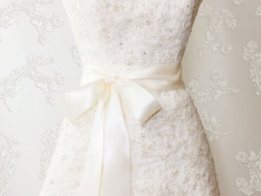 2.5" ANTIQUE WHITE SATIN RIBBON SINGLE FACE WEDDING SASH BELT 3 YARDS